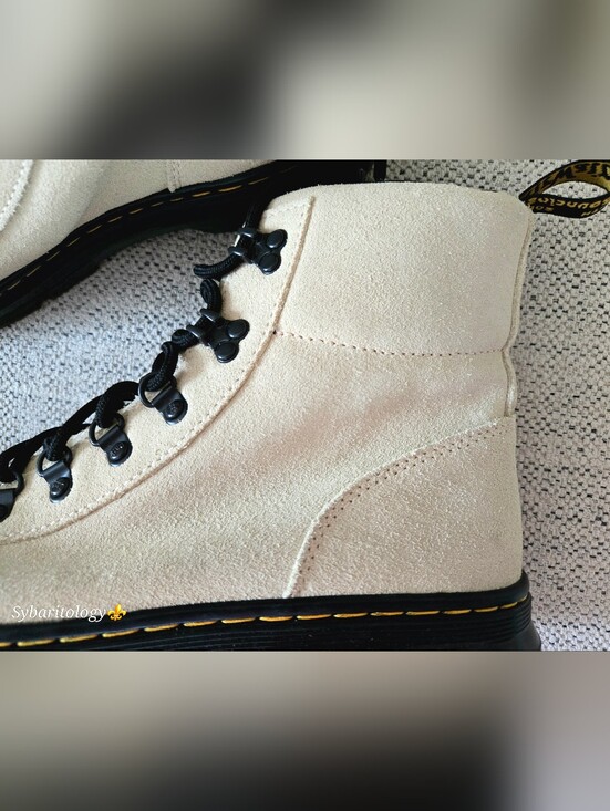 NWOB Dr.MARTENS Combs Off White Suede Lace-Up Boots Size: 11 main image 5